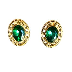 Emerald Green Vintage Clips